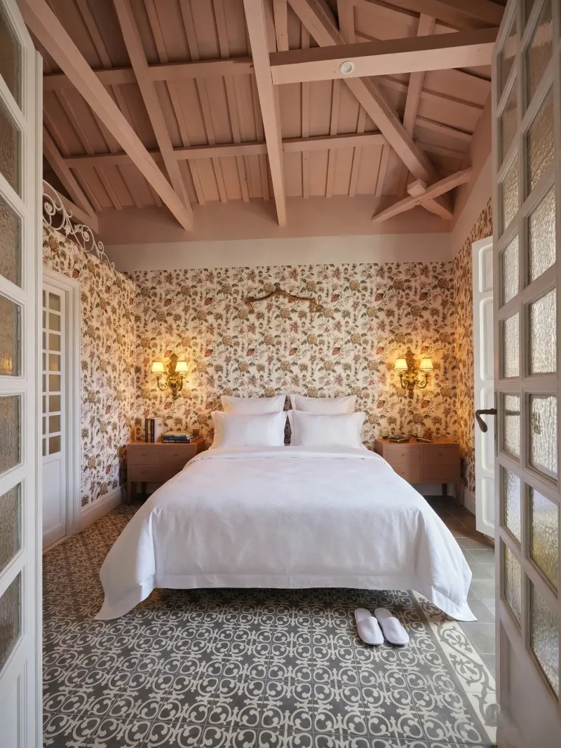 Suite / Suite con bañera de hidromasaje — 11